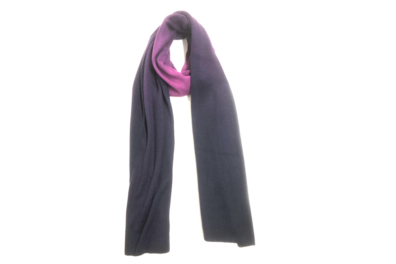 EXSC23003 Lila Acyl Komfort-Strickschal
   