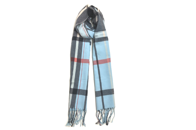 EXWS23008 Himmelblauer Wollschal „Pure Comfort“
   